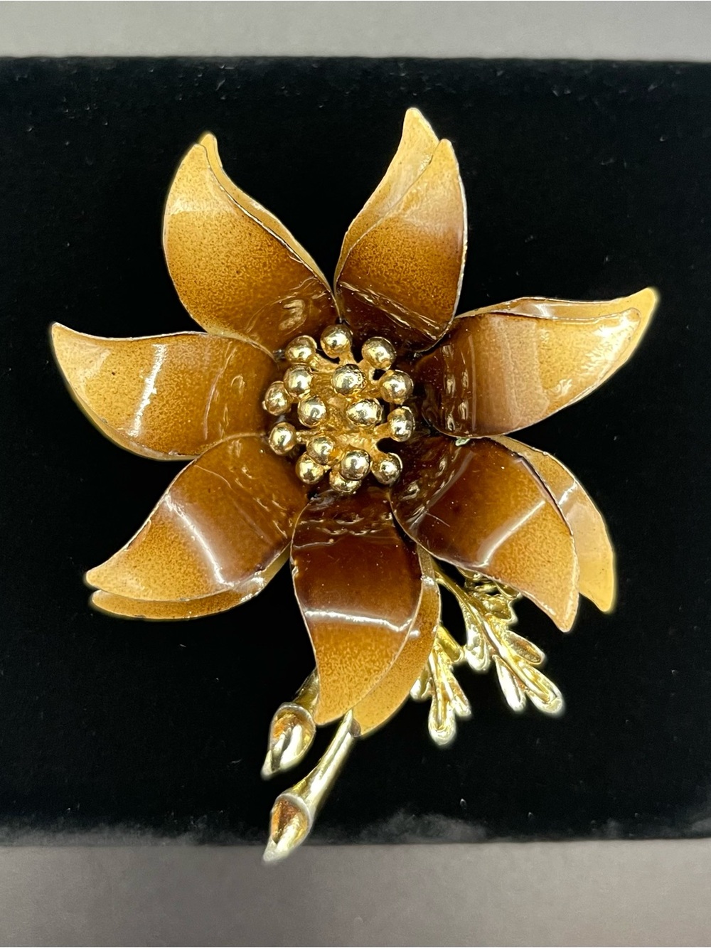 Vtg 1960s Coro Enamel Flower Brooch – Caramel Brown& Gold Tone Autumn Pin Signed